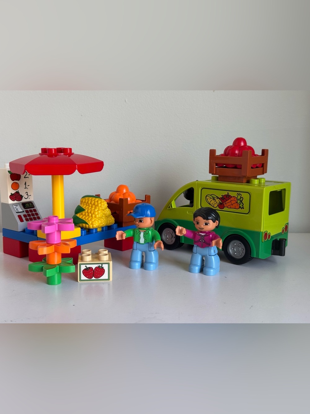 Lego Duplo 5683 Market Place - 2011 Retired Discontinued - READ